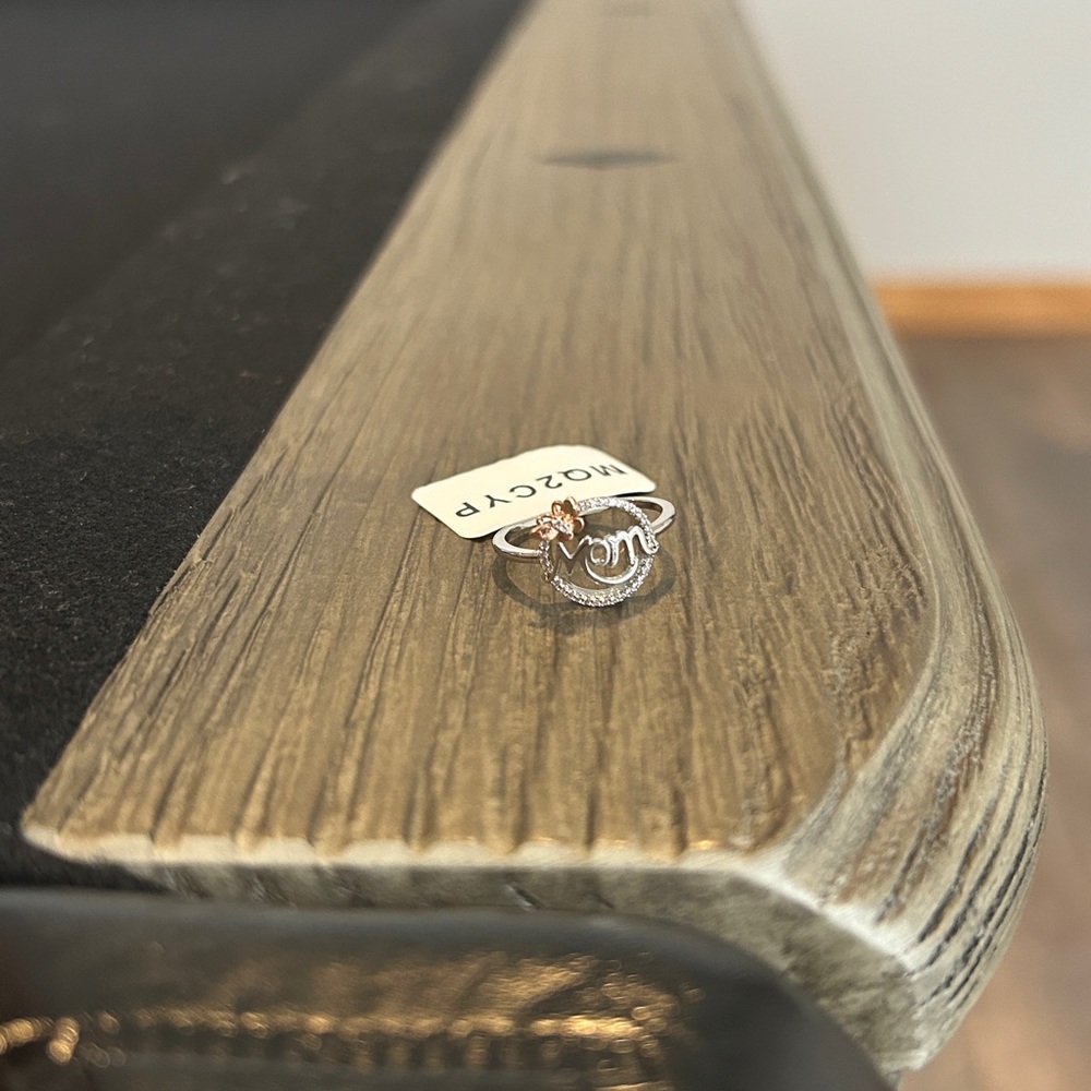 Charmed aroma mom ring